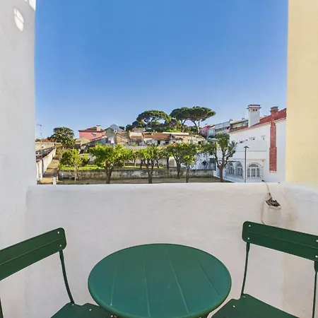 Apartman Cozy 1br W/ Ac, Terrace & Shared Garden - | By Airnest *